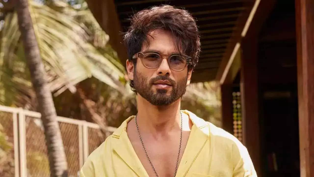 গোপনে শাহিদের আরও এক বিয়ে! খবর ছড়িয়ে পড়তেই কী করেন অভিনেতা?