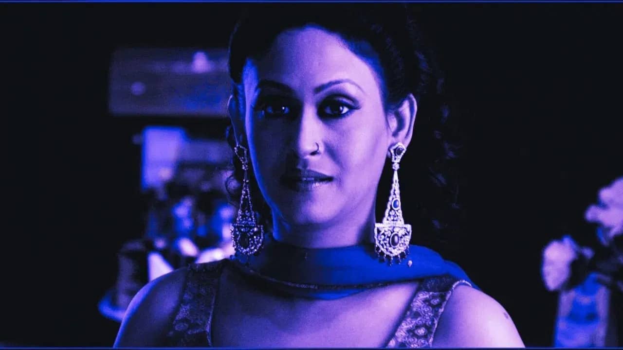 কীসের মারাত্মক নেশা? শুটিং-এর ফাঁকেও নিজেকে আটকে রাখতে পারেন না ইন্দ্রাণী