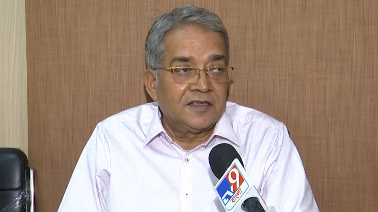 Union Budget 2025: ক্যানসার চিকিৎসায় জেলার অন্যান্য পরিকাঠামো  উন্নত না হয়, তাহলে ডে কেয়ারের অর্থ কী? প্রশ্ন তুললেন প্রবীণ চিকিৎসক