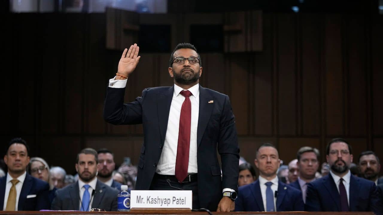 Kash Patel: FBI চালাবেন কাশ পটেল, ভারতীয় বংশোদ্ভূতেই আস্থা ট্রাম্পের