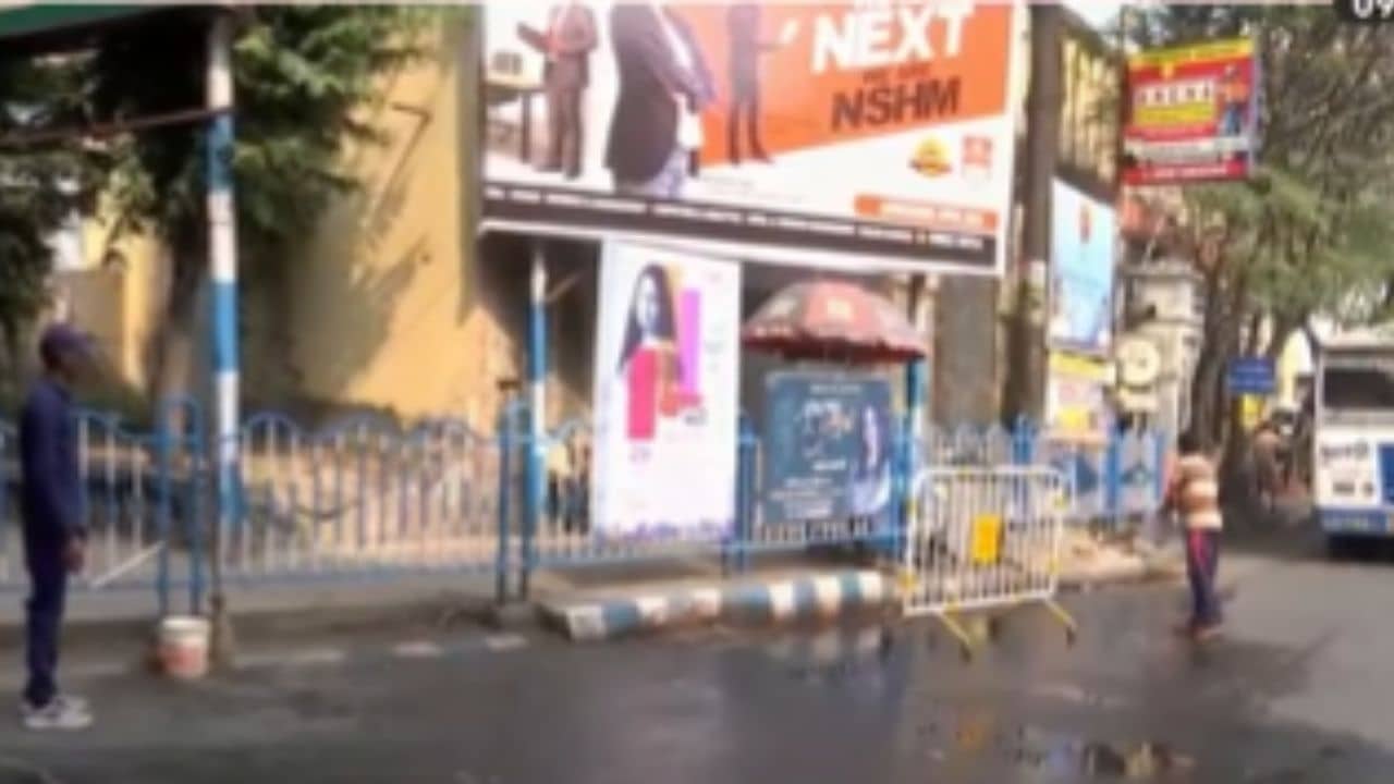 Kolkata: শহরের রাস্তায় যেন পাতা মৃত্যু ফাঁদ! সাতসকালে কলকাতায় জোড়া দুর্ঘটনা