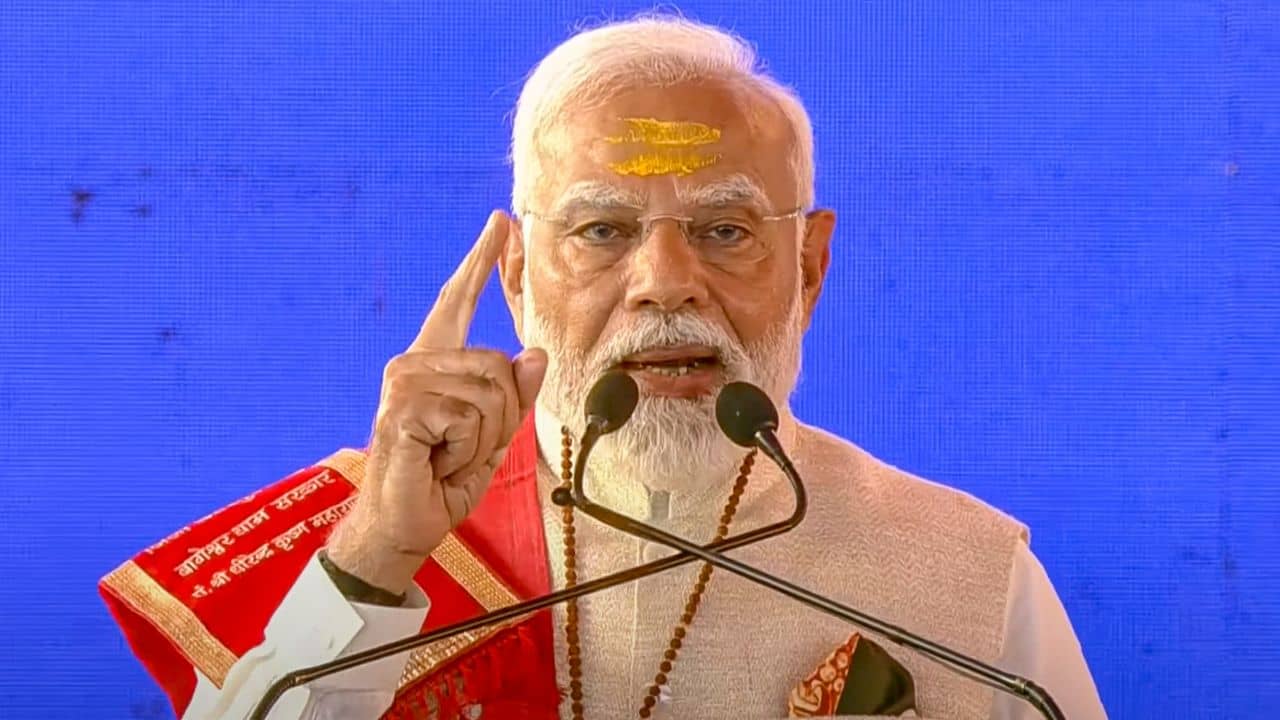 PM Modi: হিন্দু ধর্মকে ঘেন্না করে..., মৃত্যুকুম্ভ বিতর্ক আবহে বিরোধীদের মোক্ষম জবাব মোদীর