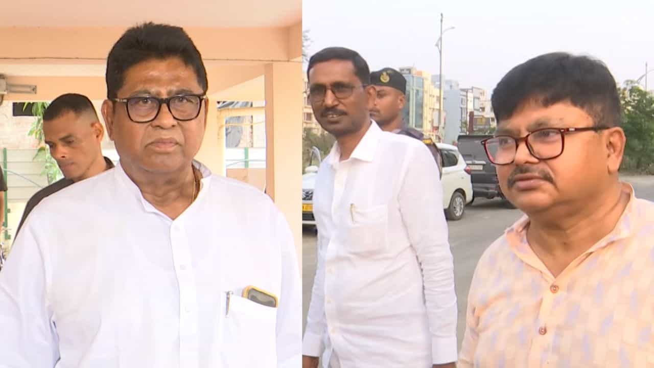 BJP: হঠাৎ সুকান্তর বাড়িতে নদিয়ার ৩ বিধায়ক, সাংগঠনিক নির্বাচনের মধ্যেই বৈঠক ঘিরে বাড়ছে জল্পনা BJP: হঠাৎ সুকান্তর বাড়িতে নদিয়ার ৩ বিধায়ক, সাংগঠনিক নির্বাচনের মধ্যেই বৈঠক ঘিরে বাড়ছে জল্পনা
