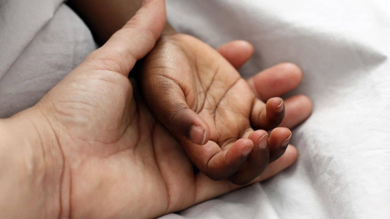 Adoption: দত্তক ছেলে বা মেয়ে নয়, পরিচয় শুধু সন্তান, বড় সিদ্ধান্ত এই রাজ্যের