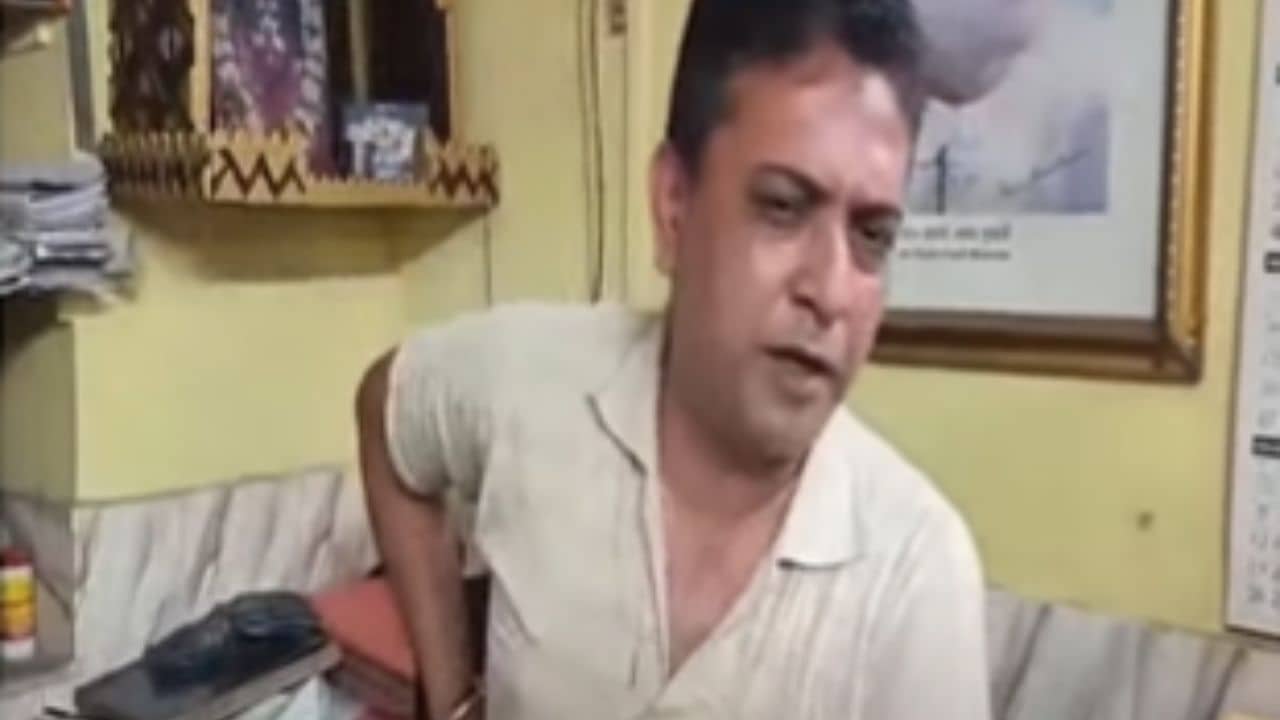 Baranagar: প্রতিবাদ করায় আইনজীবী শুভেন্দুকে মার, পুড়িয়ে মারার হুমকি! কাঠগড়ায় TMC কাউন্সিলরের ঘনিষ্ঠরা