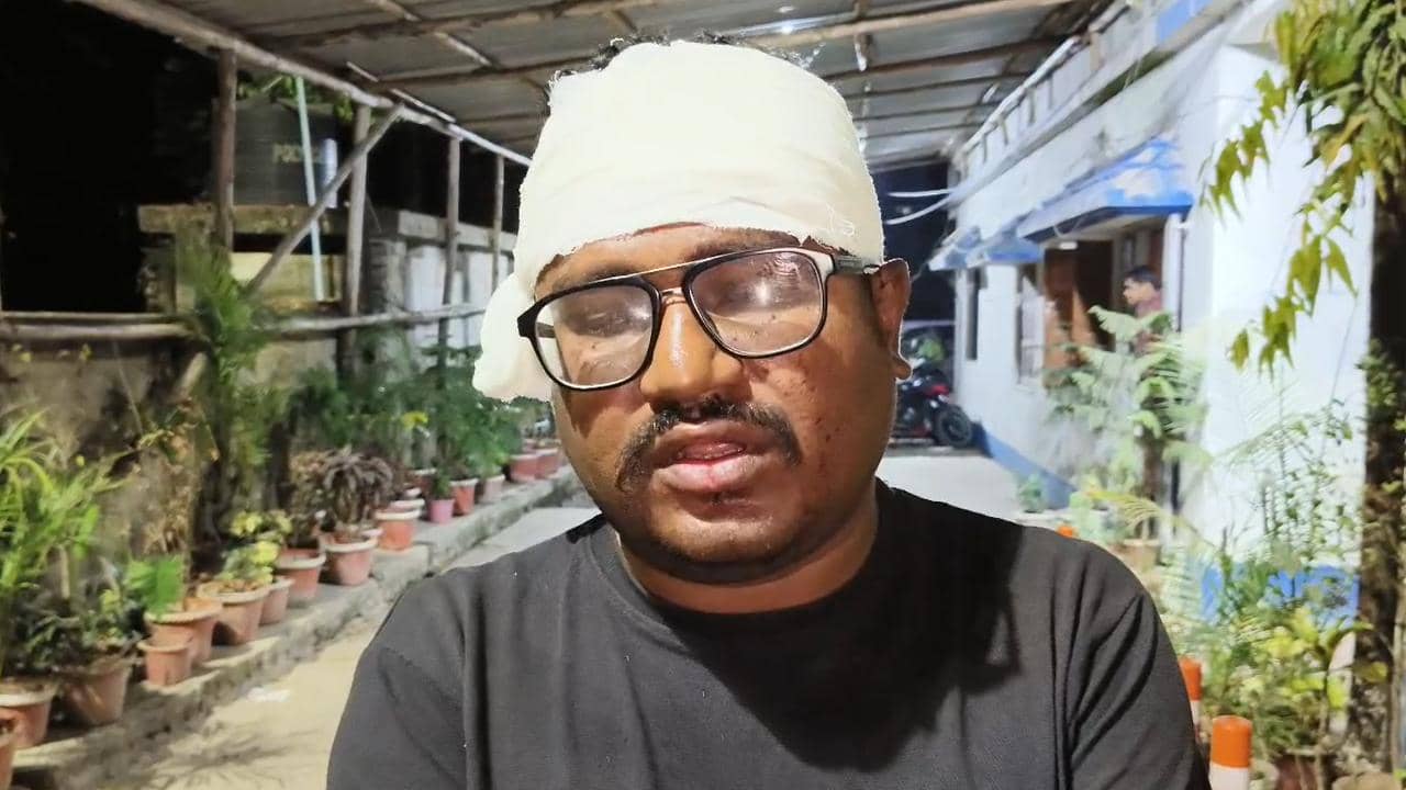 Kolkata’s Biryani: ‘১০ প্লেট বিরিয়ানি দিতে হবে, তাও ধারে!’ ‘না’ বলতেই মাথাটাই ফেটে গেল ব্যবসায়ীর