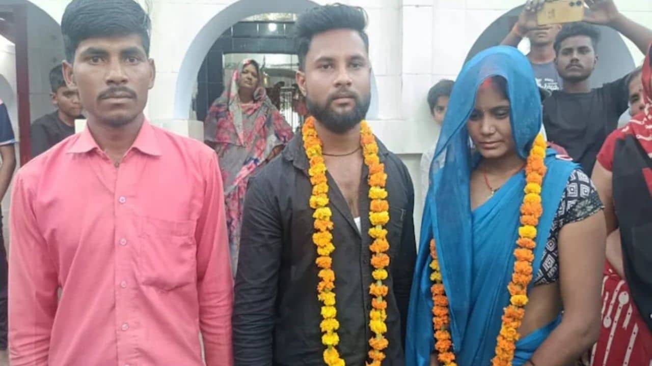 Extra Marital Relation: রিস্ক নিতে পারছি না, স্ত্রীর গোপন সম্পর্ক, দাঁড়িয়ে থেকে নিজেই তাঁর বিয়ে দিলেন প্রেমিকের সঙ্গে!