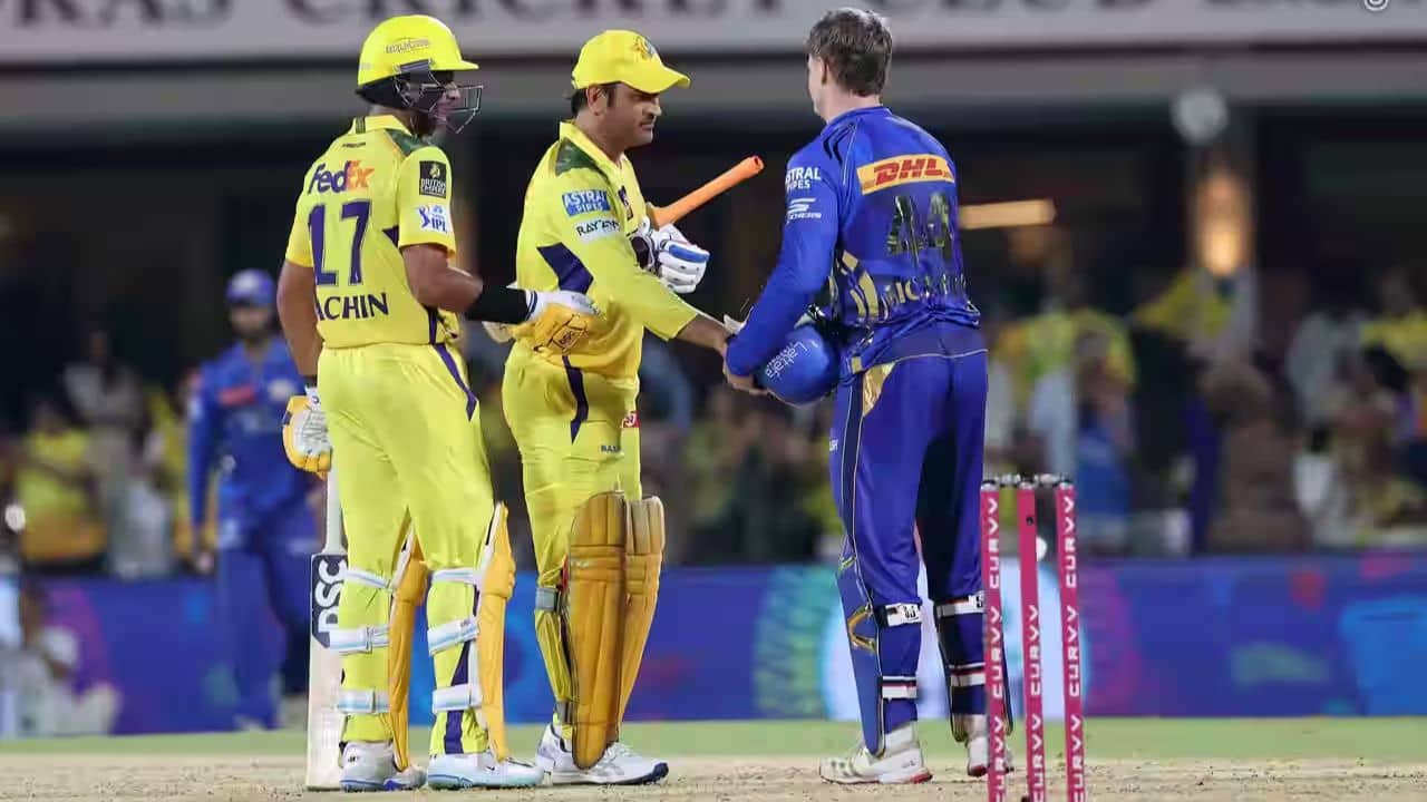 CSK vs MI IPL Match Result: ধোনি নামলেন, জেতানো হল না, চেন্নাই দুর্গে রুদ্ধশ্বাস ম্যাচ