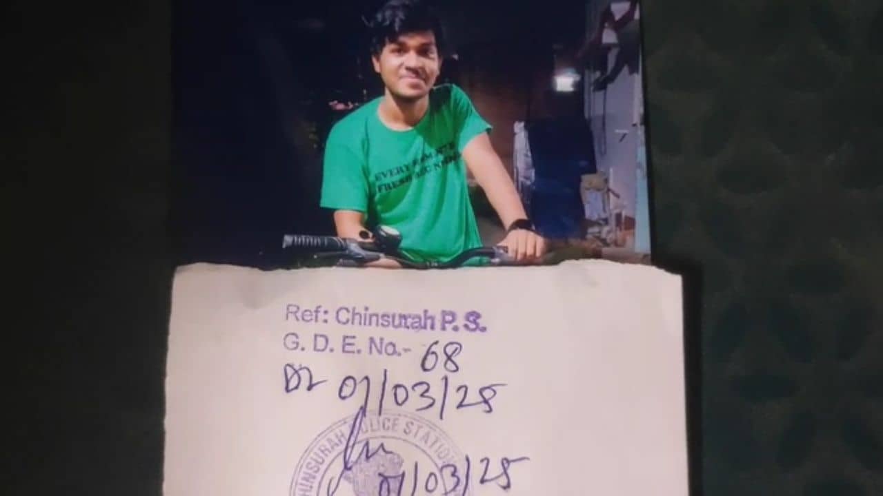 Hooghly: পরীক্ষার ৪৮ ঘণ্টা আগে বাড়ি থেকে পালিয়েছিল, ফিরে এসে আত্মহত্য়ার চেষ্টা মেধাবী ছাত্রের