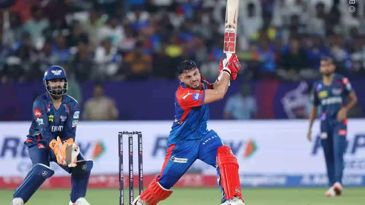 DC vs LSG IPL Match Result: 'বাঘ' হয়ে উঠলেন আশুতোষ শর্মা, ঋষভের ভুলে হার লখনউয়ের! DC vs LSG IPL Match Result: 'বাঘ' হয়ে উঠলেন আশুতোষ শর্মা, ঋষভের ভুলে হার লখনউয়ের!
