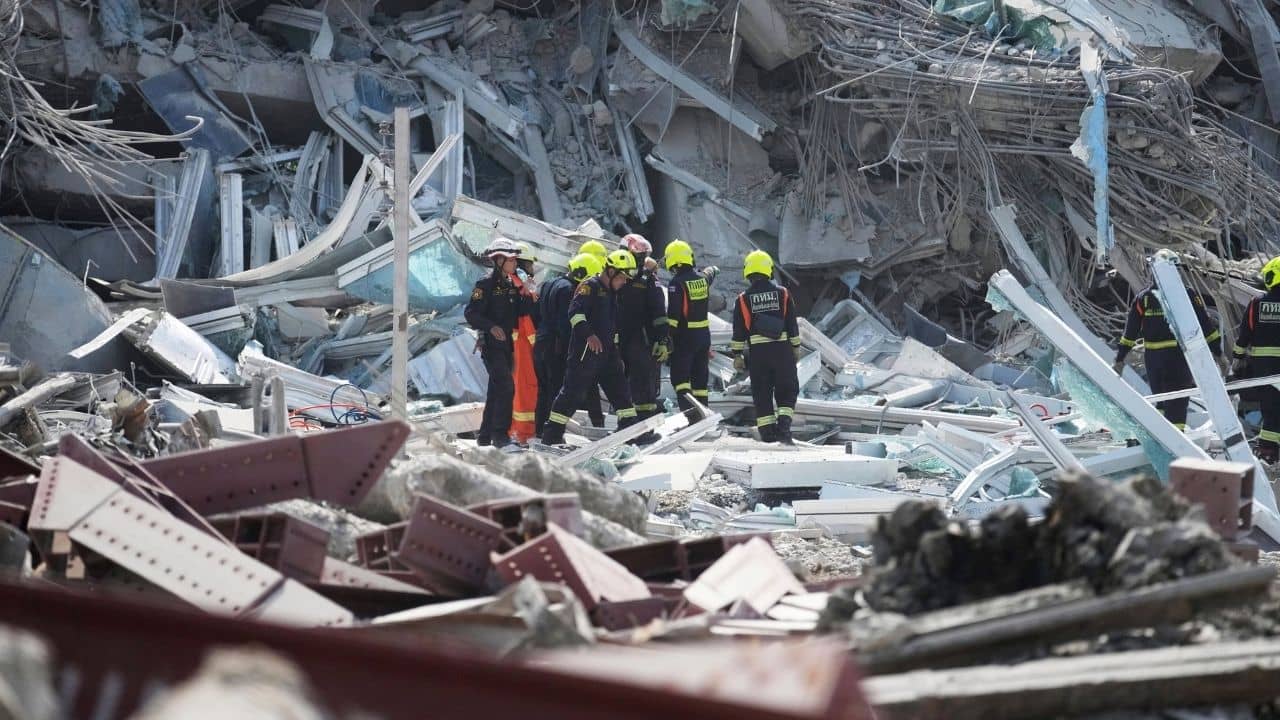 Myanmar Earthquake: ৩৩৪টা পরমাণু বোমার সমান কম্পন হয়েছে মায়ানমারে, আরেকটা হিরোশিমার সাক্ষী থাকবে বিশ্ব?