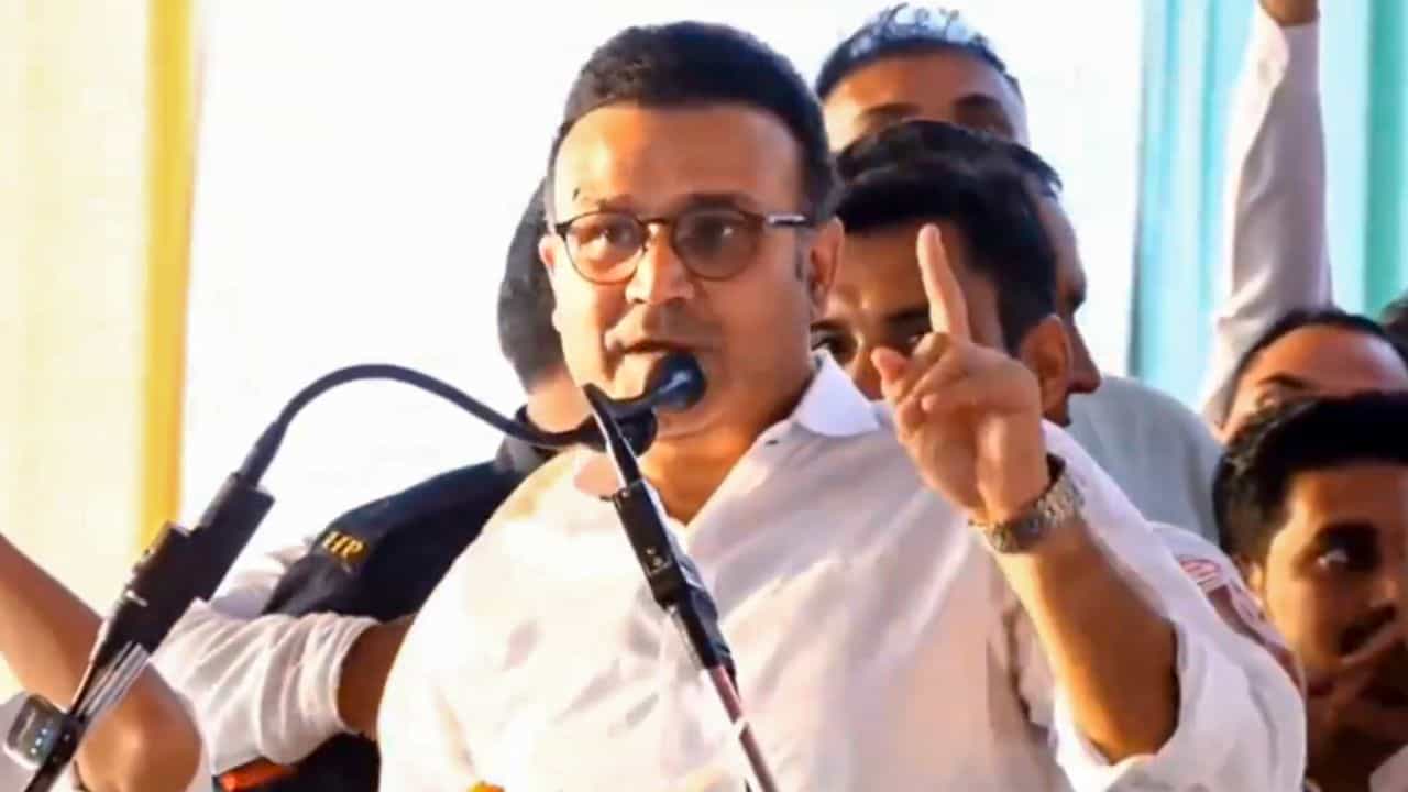 Virender Sehwag Brother: ৭ কোটির চেক বাউন্স! সেওয়াগকে গ্রেফতার করল পুলিশ