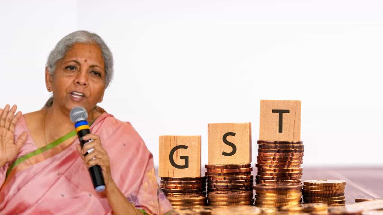 Nirmala Sitharaman: আয়করের পর এবার GST-তে ছাড়! বড় ঘোষণা অর্থমন্ত্রীর, কোন পণ্যের দাম পড়বে কতটা? Nirmala Sitharaman: আয়করের পর এবার GST-তে ছাড়! বড় ঘোষণা অর্থমন্ত্রীর, কোন পণ্যের দাম পড়বে কতটা?