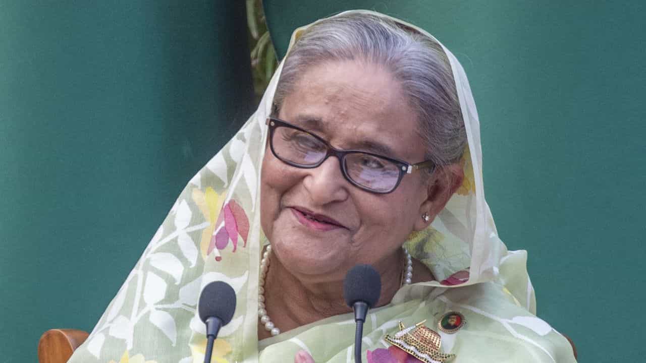 Sheikh Hasina: দেশ থেকে তাড়িয়েছে আগেই, শেখ হাসিনার শেষ সম্বলটুকুও কেড়ে নিল বাংলাদেশ! Sheikh Hasina: দেশ থেকে তাড়িয়েছে আগেই, শেখ হাসিনার শেষ সম্বলটুকুও কেড়ে নিল বাংলাদেশ!