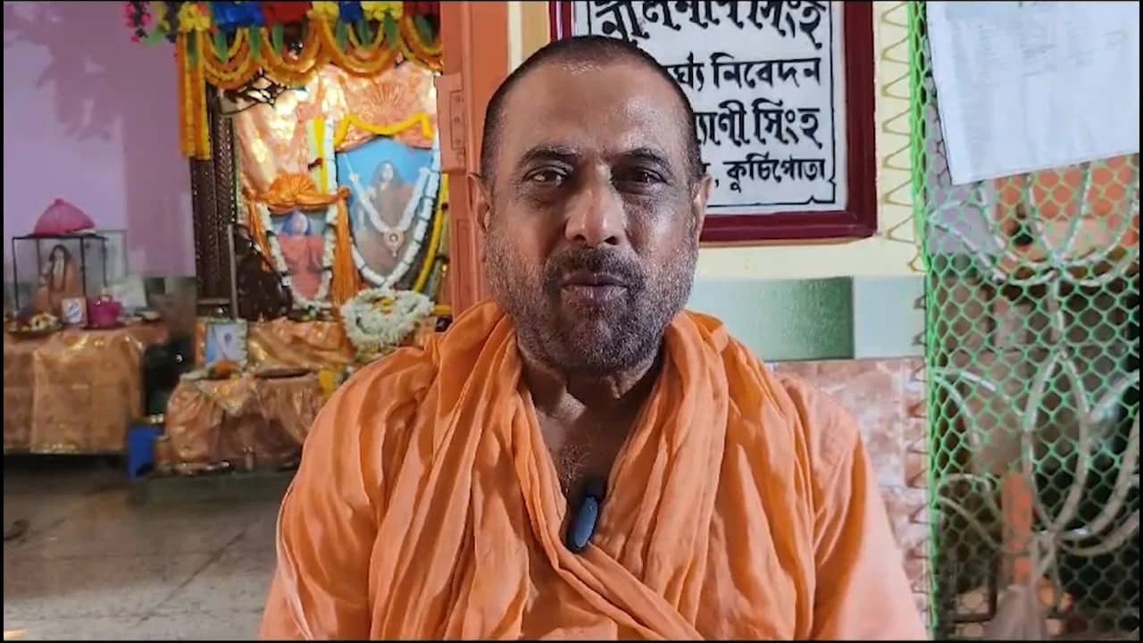 Kartik Maharaj: যে দল হিন্দুদের কথা বলবে আমি তাকেই ভোট দিতে বলব: কার্তিক মহারাজ