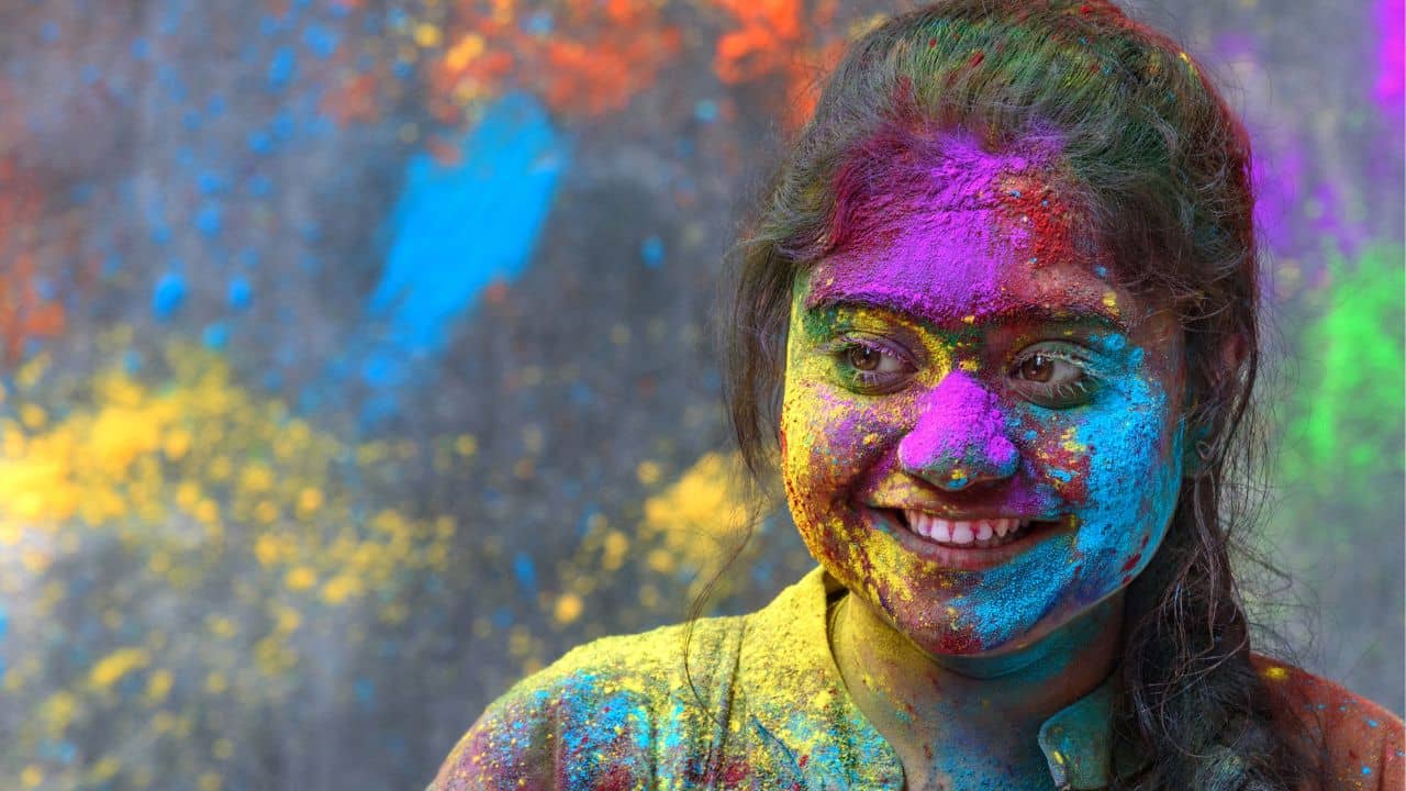 Weather Update: ৩৬ ডিগ্রির গরম মাথায় নিয়ে খেলতে হবে দোল! বৃষ্টিও হবে, তবে কলকাতায় নয়, জেনে নিন আবহাওয়ার আপডেট