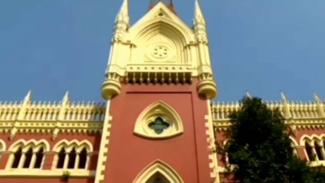Calcutta High Court: লোডশেডিং-এ জেরবার কলকাতা হাইকোর্ট, SSC মামলার শুনানির মাঝেই গোটা ঘর অন্ধকার!