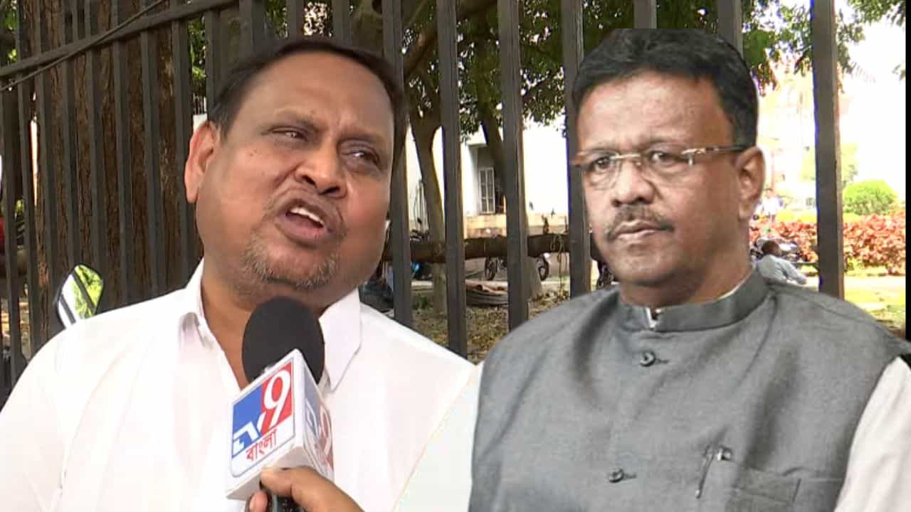 Humayun Kabir: 'দিদির বাড়ি থেকে ৬০০ মিটার দূরে থাকে বলে...', ববি হাকিমকে এ কী বললেন হুমায়ুন Humayun Kabir: 'দিদির বাড়ি থেকে ৬০০ মিটার দূরে থাকে বলে...', ববি হাকিমকে এ কী বললেন হুমায়ুন