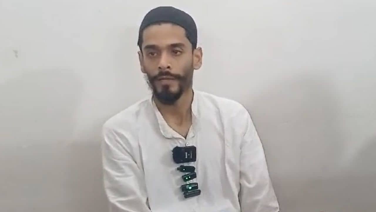 Naushad Siddiqi: আমার কেরিয়ার শেষ করে দিতে এসেছিল, আব্বাস নিষেধ করেছিল বলে যাননি নওশাদ