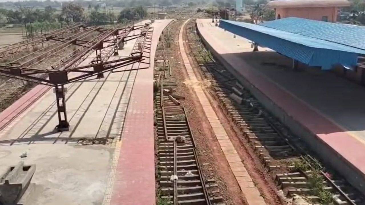 Rail Project: তারকেশ্বর-বিষ্ণুপুর রেল প্রজেক্টে অবশেষে গড়াবে চাকা! সময় বেঁধে দিয়েছে কলকাতা হাইকোর্ট
