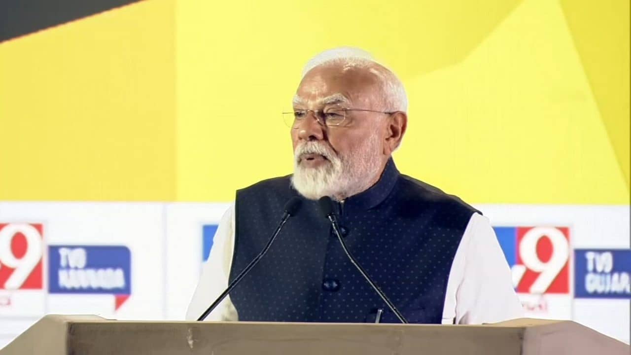 PM Narendra Modi: ১৫০টিরও বেশি দেশকে ভ্যাকসিন দিয়েছে ভারত, করোনাযুদ্ধের কথা মনে করালেন প্রধানমন্ত্রী