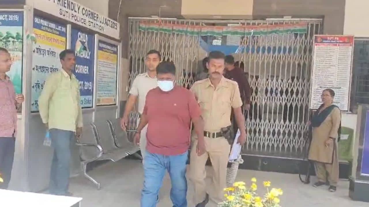 Murshidabad: কয়েক কোটি টাকার গরমিল, গ্রেফতার প্রাক্তন পঞ্চায়েত প্রধান