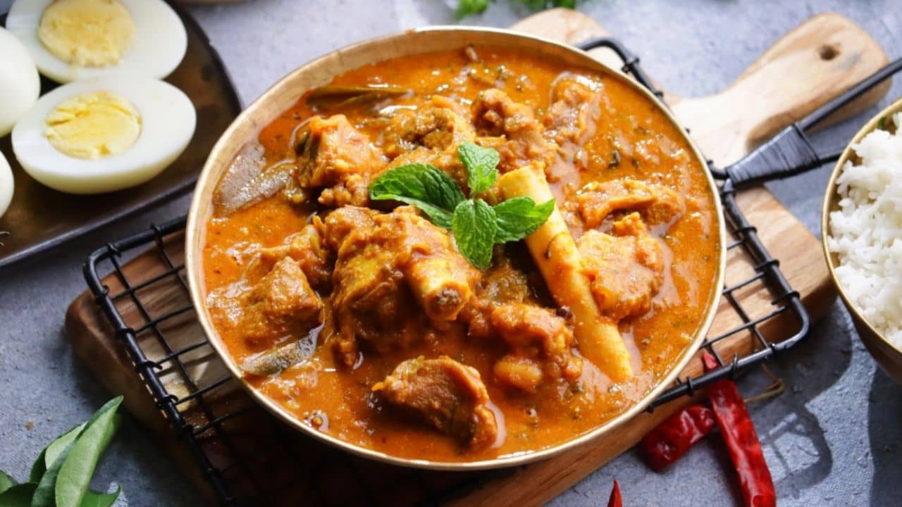 বিনা তেলেই পাঠার মাংস! মাত্র ১০ মিনিটে তৈরি হবে সুস্বাদু এই ঝোল