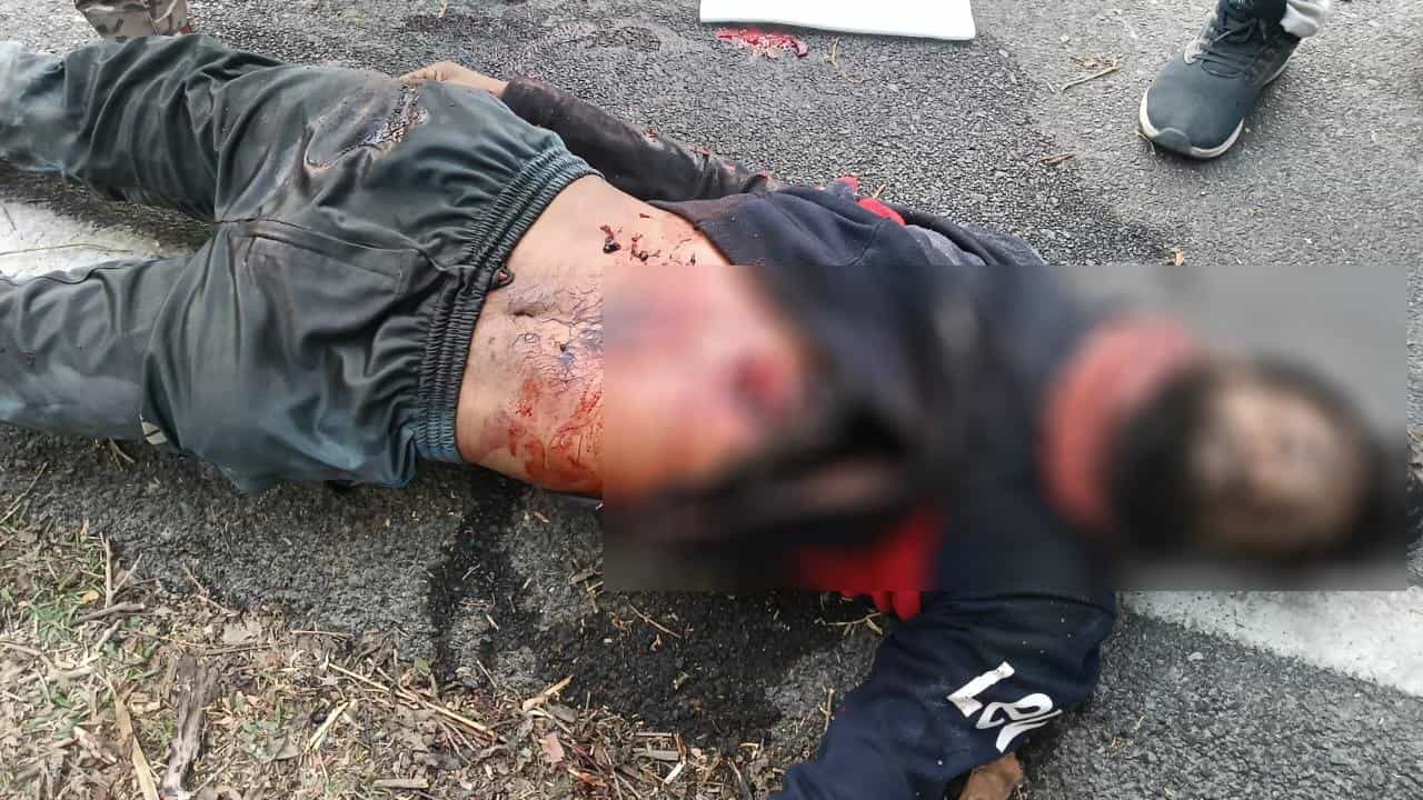 Bangladesh Border: গরম বেড়েই চলেছে সীমান্তে, গরু পাচার করতে গিয়ে BSF-র গুলি খেয়ে মরল বাংলাদেশি Bangladesh Border: গরম বেড়েই চলেছে সীমান্তে, গরু পাচার করতে গিয়ে BSF-র গুলি খেয়ে মরল বাংলাদেশি