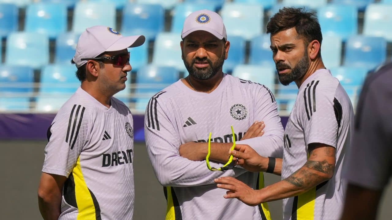 Rohit-Virat: রো-কোর শেষ ম্যাচ? ড্রেসিংরুমের খবর জানিয়ে দিলেন শুভমন গিল