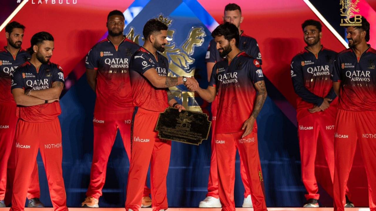 IPL 2025, Virat Kohli ভিডিয়ো: চিন্নাস্বামীতে বিরাট গর্জন, সমর্থকদের সারপ্রাইজ দিলেন কিং কোহলি