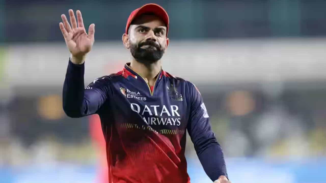 Virat Kohli: আরসিবি এখন আর... বিরাট কোহলিকে নিয়ে বড় মন্তব্য আকাশ চোপড়ার! Virat Kohli: আরসিবি এখন আর... বিরাট কোহলিকে নিয়ে বড় মন্তব্য আকাশ চোপড়ার!