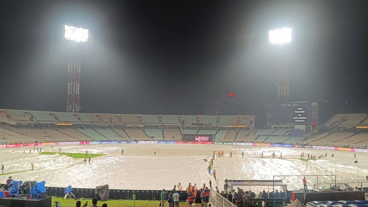 KKR vs RCB, IPL 2025: উদ্বোধনের আগে ইডেনে ভিলেন বৃষ্টি, মাঝপথেই মাঠ ছাড়লেন কোহলি-রাহানেরা