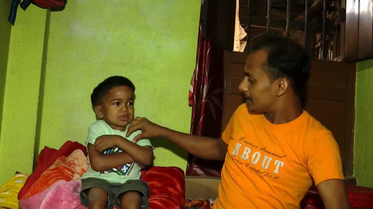 Rare Disease: জুটছে না চিকিৎসা! নাম ওঠেনি এই পোর্টালে, বিরল রোগে আক্রান্ত হয়ে ৫ বছরের সোহান এখন শুনতে পাচ্ছে না কানে Rare Disease: জুটছে না চিকিৎসা! নাম ওঠেনি এই পোর্টালে, বিরল রোগে আক্রান্ত হয়ে ৫ বছরের সোহান এখন শুনতে পাচ্ছে না কানে