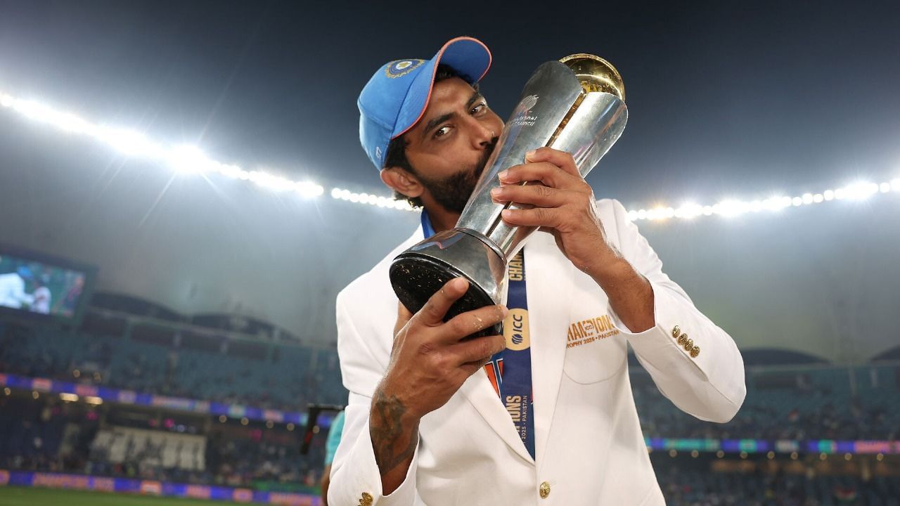 Ravindra Jadeja: জল্পনার জবাব... ঘোষণা করেই দিলেন রবীন্দ্র জাডেজা Ravindra Jadeja: জল্পনার জবাব... ঘোষণা করেই দিলেন রবীন্দ্র জাডেজা