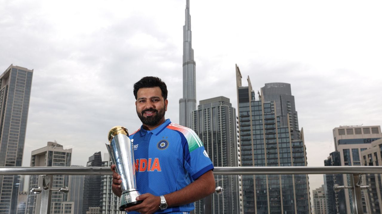 Rohit Sharma: চ্যাম্পিয়ন হয়ে নিজের গলায় পদক রাখলেন না রোহিত শর্মা, পরিয়ে দিলেন কাকে?