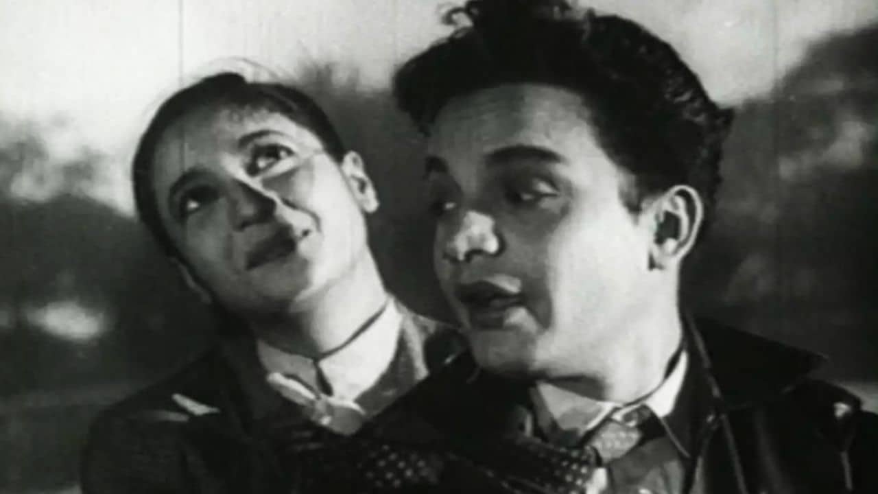 উত্তমকে কেটেছেঁটে রাতারাতি সপ্তপদীর ক্লাইম্যাক্স বদলে ফেলেন সুচিত্রা, সেদিন কোন চাল চেলেছিলেন মহানায়িকা?