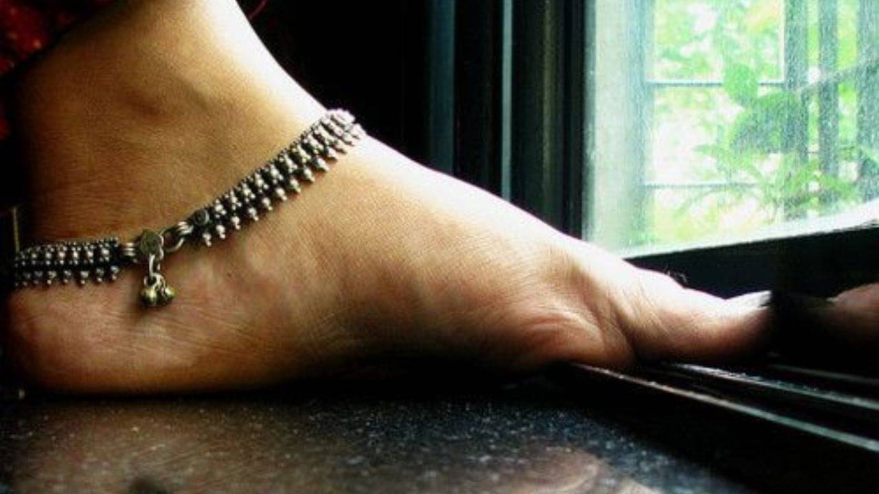 ভুলেও পা দেবেন না ৬ জিনিসে, না হলেই হবে ঘোর বিপদ!