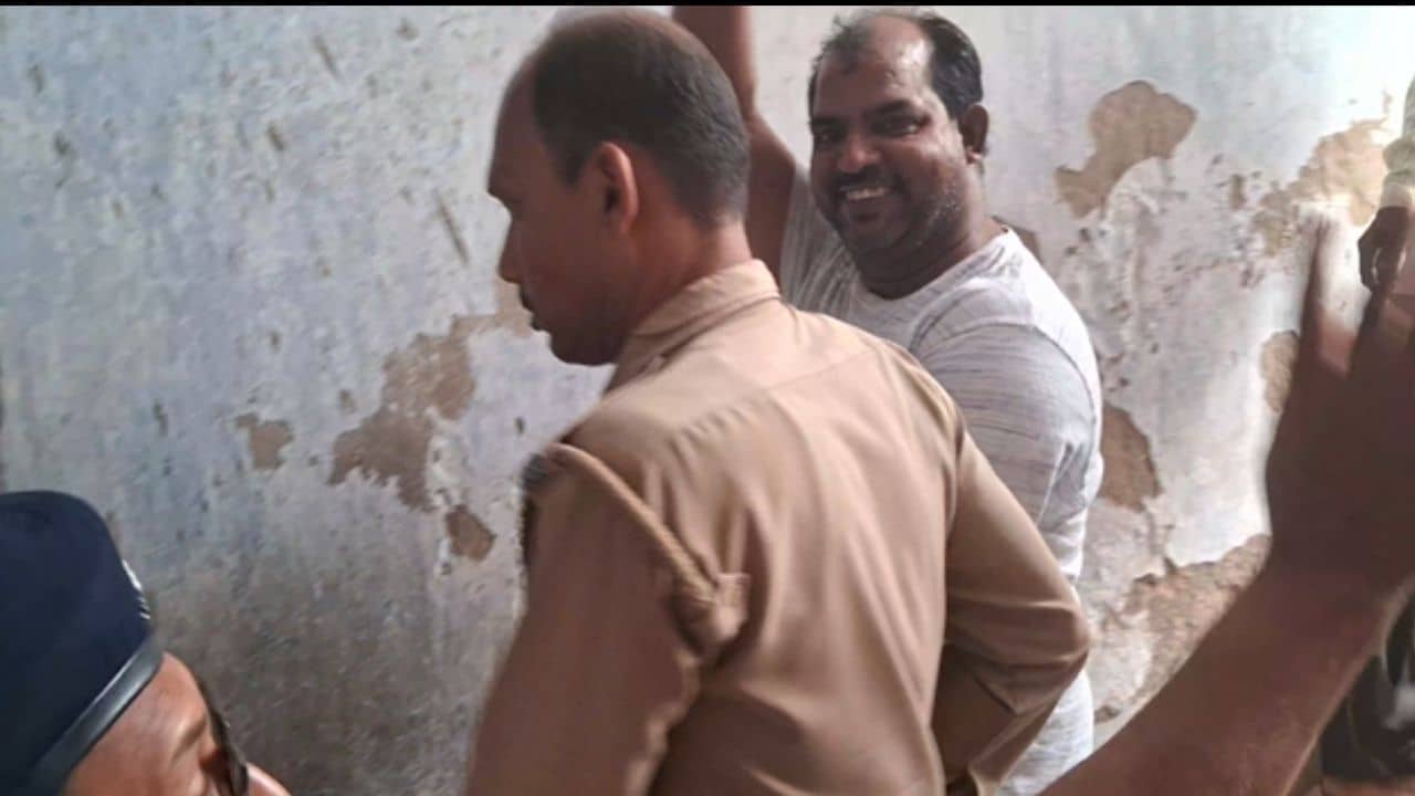 TMC: দোষী সাব্যস্ত হয়েই হাসপাতালে ৪ TMC নেতা-কর্মী, আজ সাজা ঘোষণা করল না আদালত