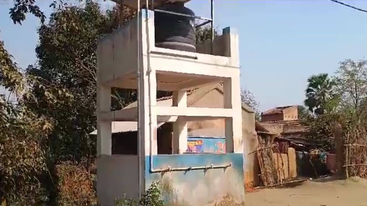 Purulia: ১২ শতাংশ কাটমানি চাইছে, তৃণমূল পঞ্চায়েতের বিরুদ্ধে সরব শাসকদলেরই নেতা