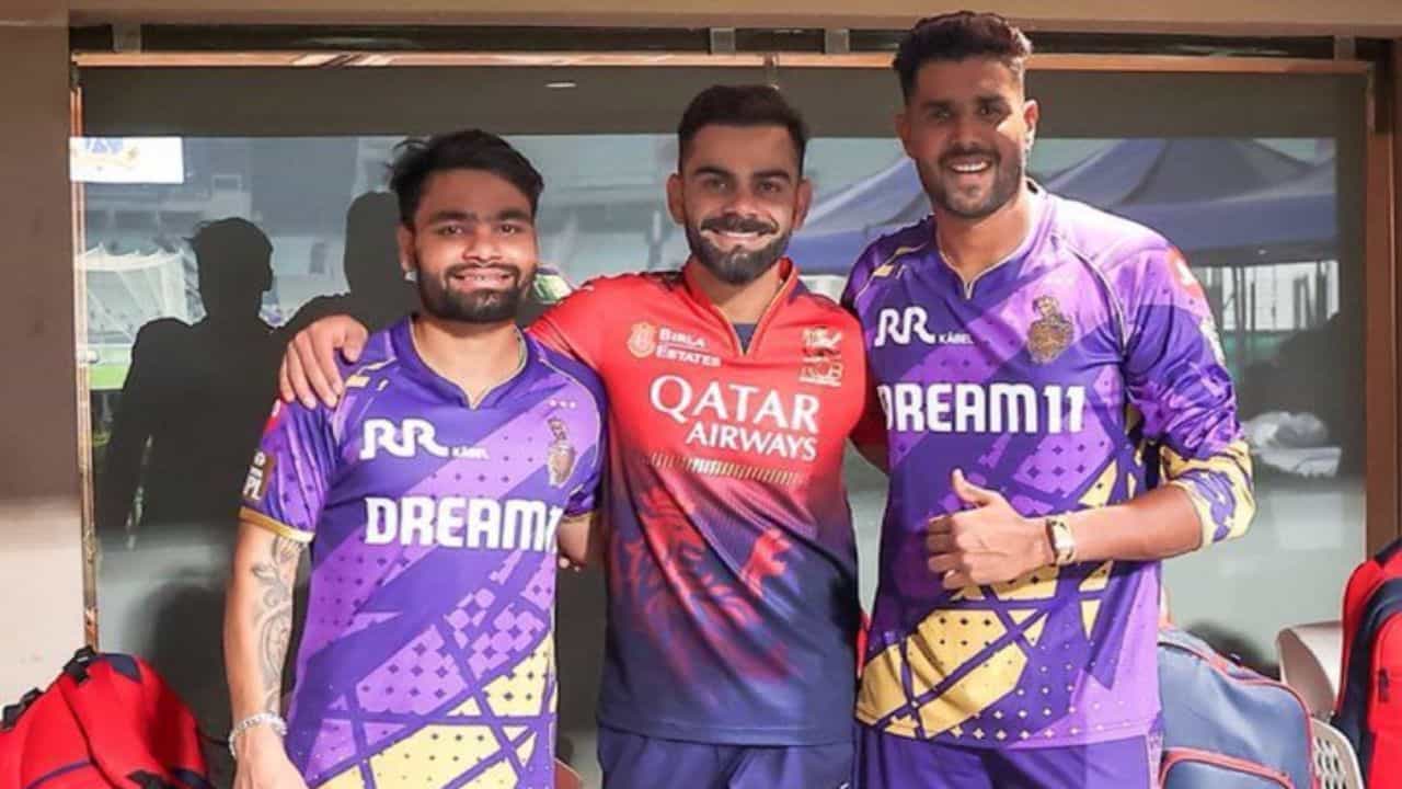 Rinku Singh-Virat Kohli: ভিডিয়ো: রিঙ্কুর থেকে ব্যাট 'বাঁচাতে' ইডেনে যা করলেন বিরাট... Rinku Singh-Virat Kohli: ভিডিয়ো: রিঙ্কুর থেকে ব্যাট 'বাঁচাতে' ইডেনে যা করলেন বিরাট...