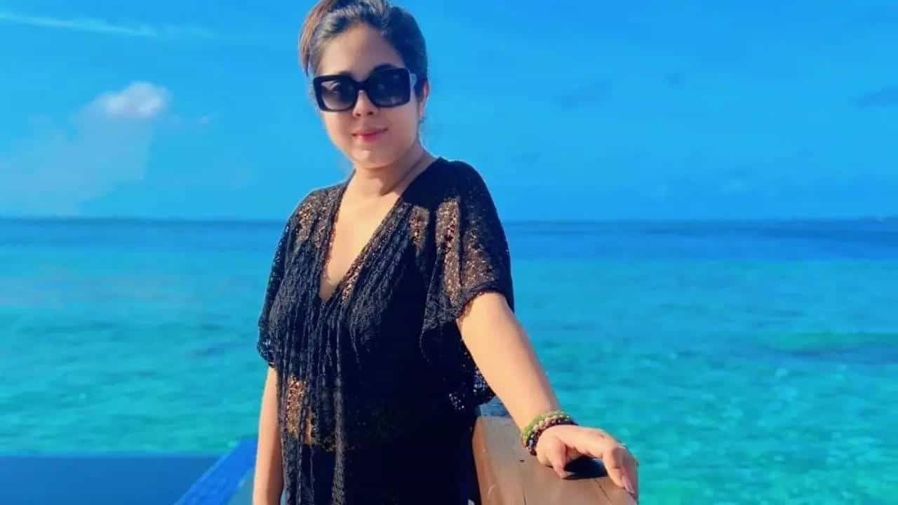 Breaking: বিয়ের বছর ঘুরতেই বড় চমক, বাংলা ধারাবাহিকে ফিরছেন শ্রীময়ী! Breaking: বিয়ের বছর ঘুরতেই বড় চমক, বাংলা ধারাবাহিকে ফিরছেন শ্রীময়ী!