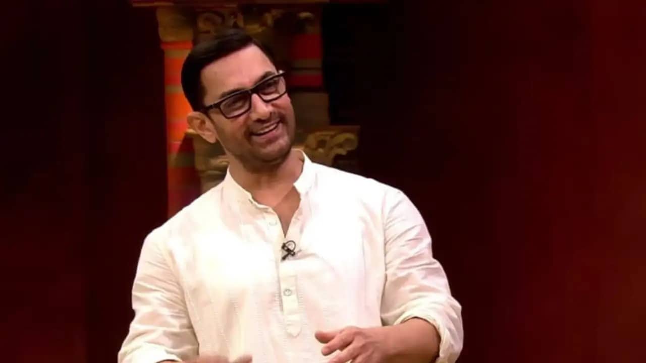 কোন নায়িকার সঙ্গে টানা ৪ দিন চুম্বনে ডুবে ছিলেন আমির?