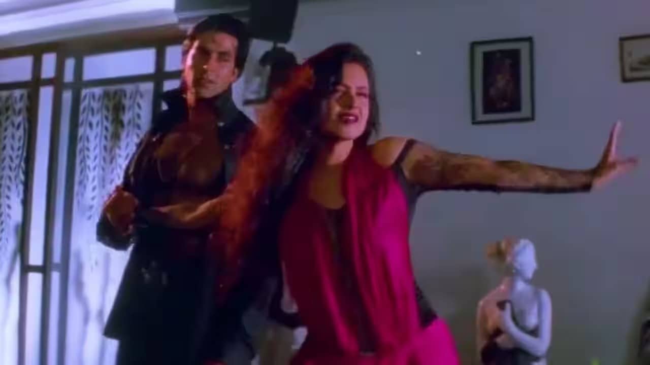 রেখার সঙ্গে পরকীয়া! কোন নায়িকার মন ভেঙেছিলেন অক্ষয়?