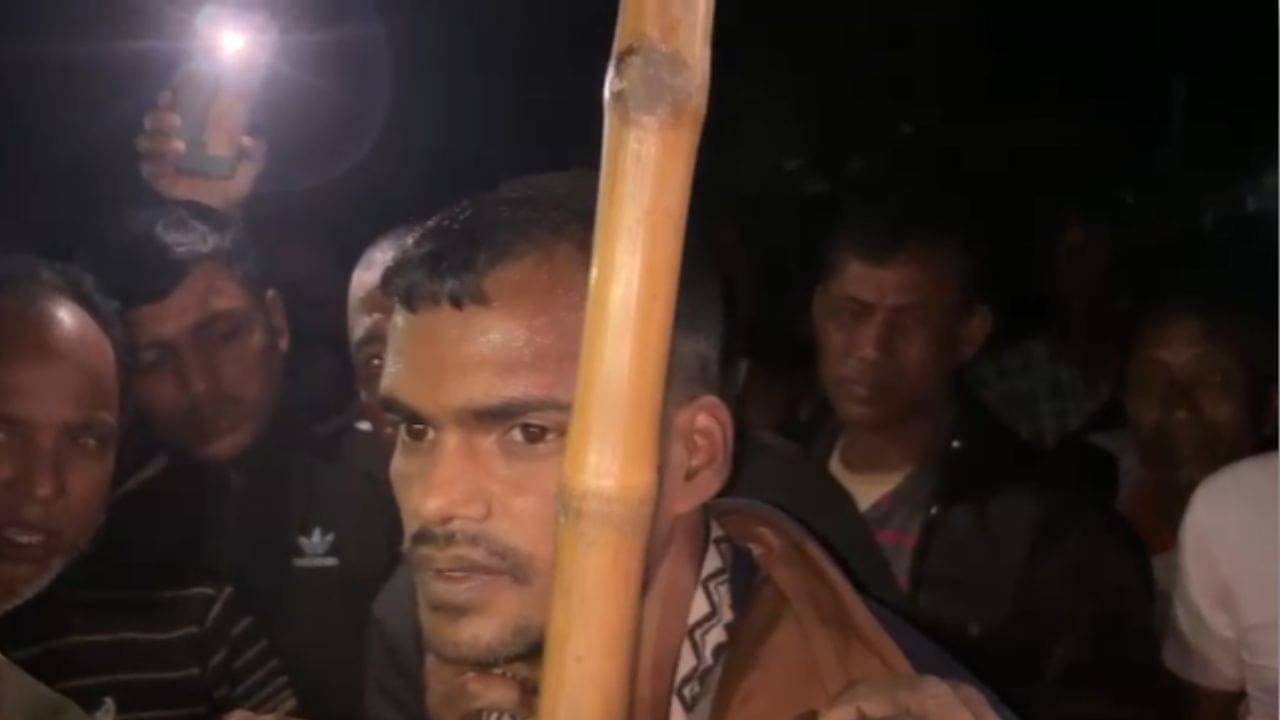 Bangladesh: কাঁটাতার পেরিয়ে ঢুকেছিল চুরি করতে, ভারতীয়রাও বুঝিয়ে দিল বাংলাদেশি চোরকে