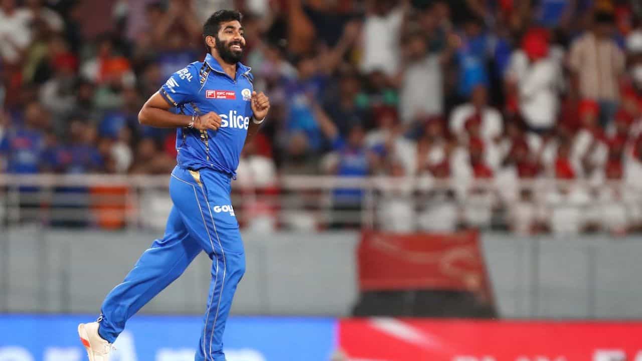 Jasprit Bumrah: জসপ্রীত বুমরা কি এখনও অনিশ্চিত? চেন্নাই ম্যাচের শেষে কোচ দিলেন বড় আপডেট