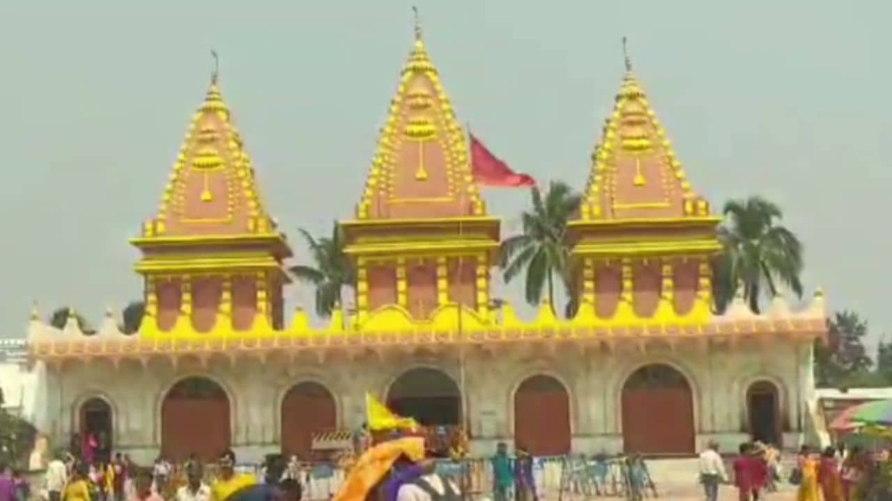 Gangasagar: এগিয়ে এসেছে সমুদ্র, বড়সড় বিপদের মুখে কপিল মুনির আশ্রম!