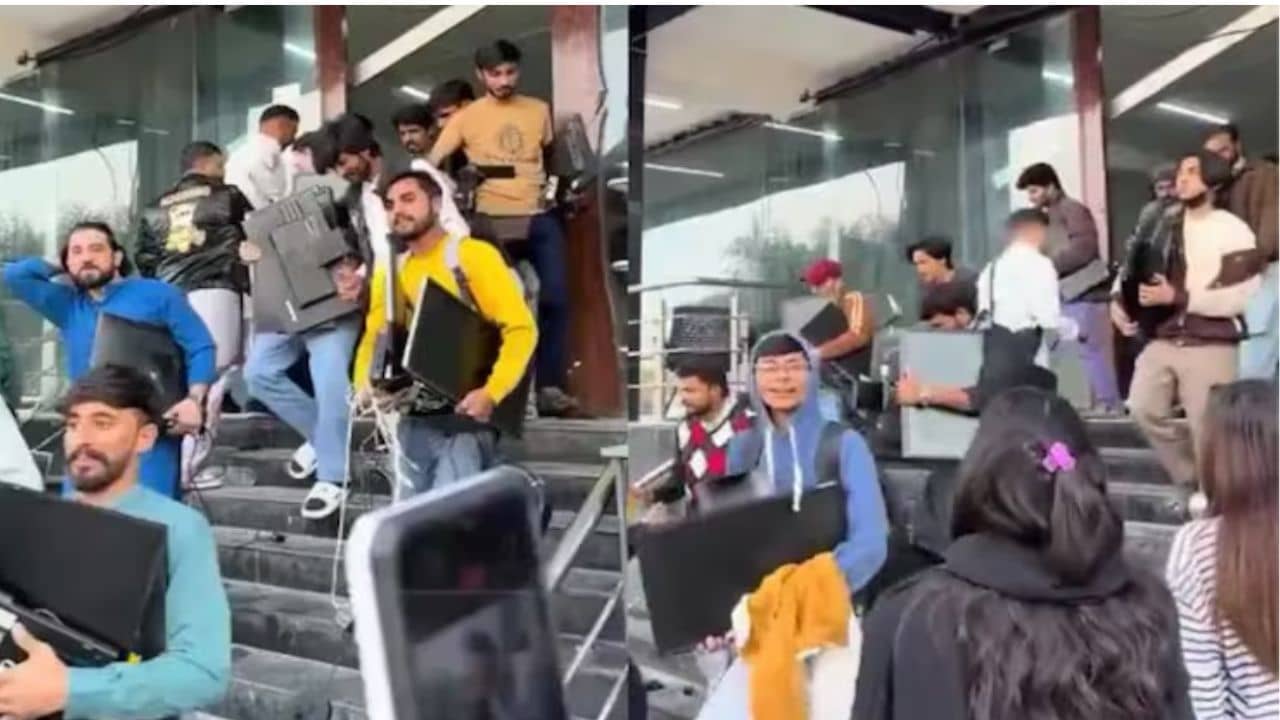 Islamabad: যাহা বাংলাদেশ, তাহাই পাকিস্তান; লুঠ করতে ওস্তাদ, দেখুন ভিডিয়ো