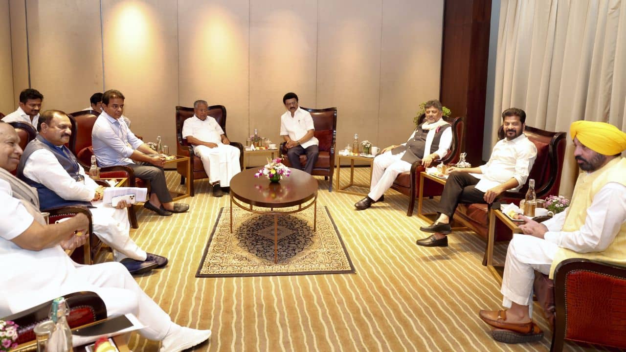 Delimitation Row: রুখে দেওয়া হোক আসন পুনর্বিন্যাস! ডিলিমিটেশনের সামনে স্ট্যালিনদের হাতিয়ার ইতিহাস