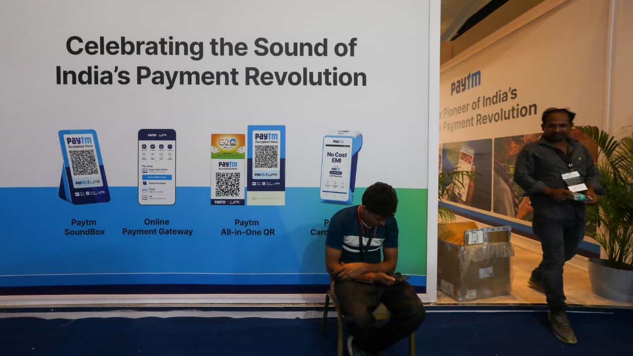 নতুন বছরে ফের ইডির 'প্যাঁচে' Paytm, এল নোটিস! পাল্টা মুখ খুলল সংস্থা নতুন বছরে ফের ইডির 'প্যাঁচে' Paytm, এল নোটিস! পাল্টা মুখ খুলল সংস্থা