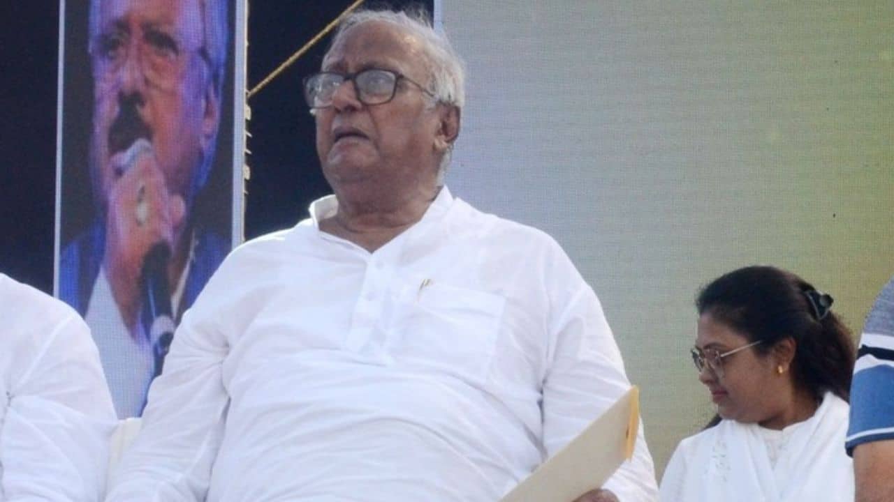 Sougata Roy: আচমকাই ঘামতে শুরু করেন, অসুস্থ সৌগতকে ভর্তি করা হল হাসপাতালে, এখন কেমন আছেন সাংসদ?